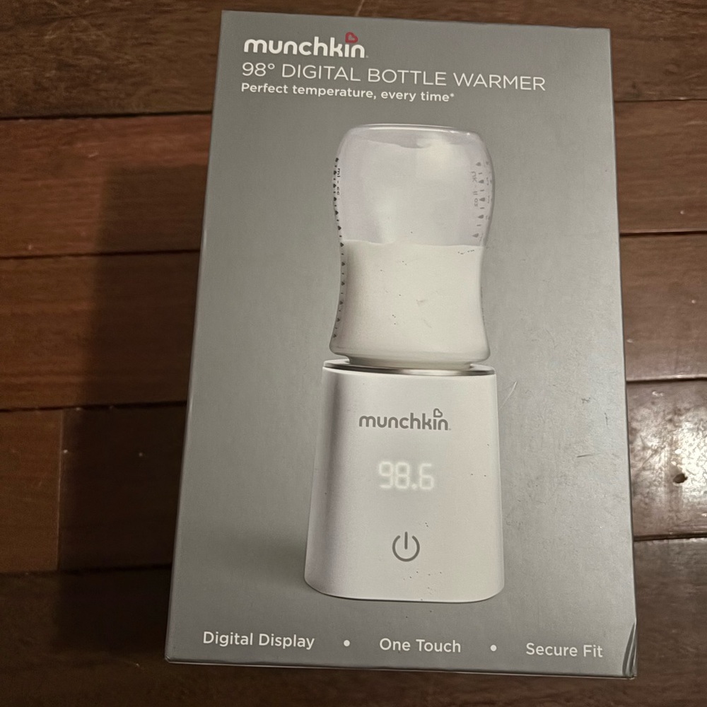 Munchkin White Digital Bottle Warmer